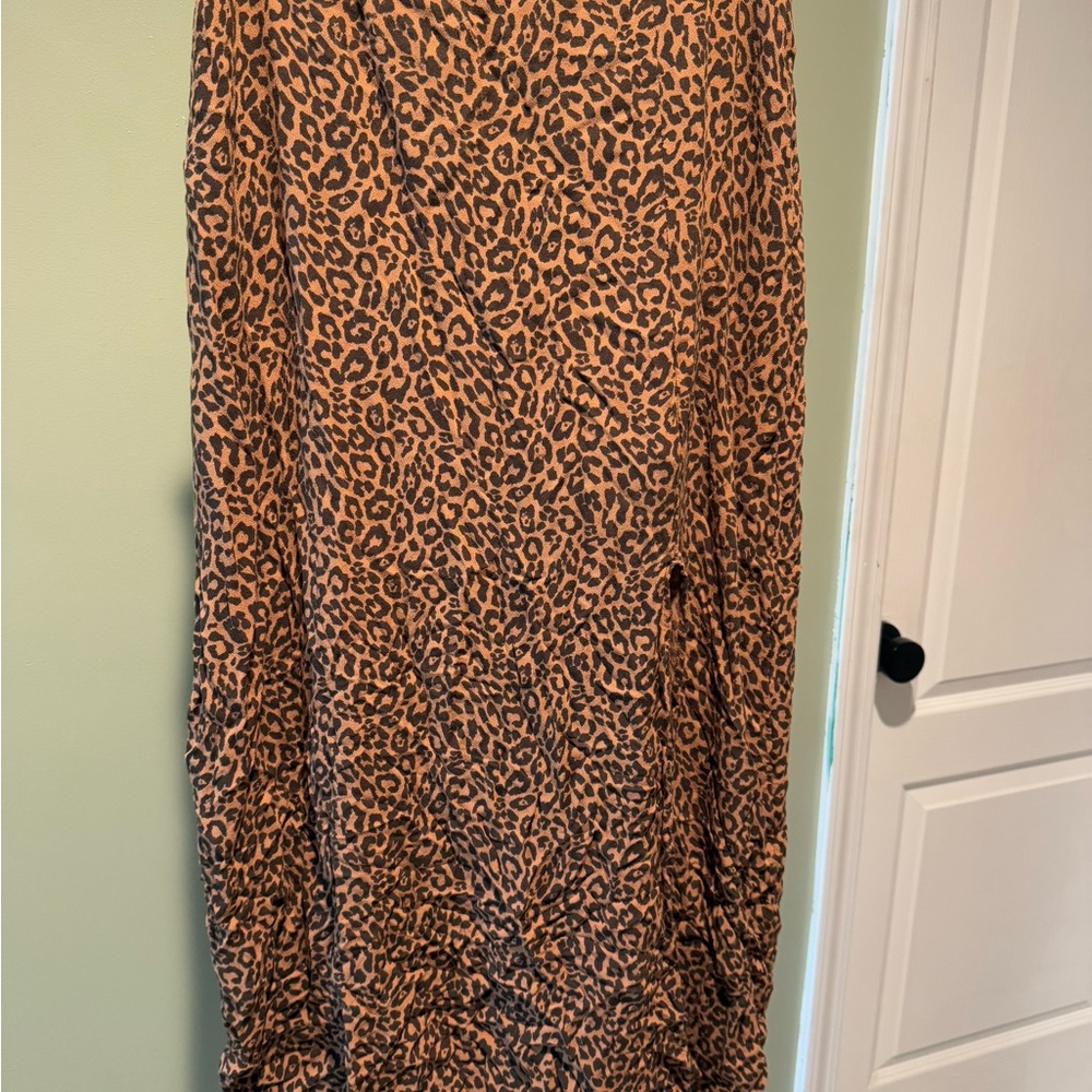 American Eagle Outfitters cheetah Print Skirt